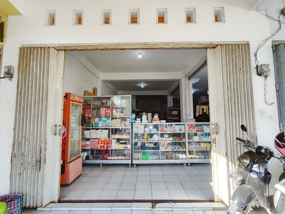 Jual Ruko 3 Lantai di Ampenan Kota Mataram Dekat Pasar Kebon Roek, Universitas Mataram, RS Bhayangkara Mataram, Pantai Ampenan